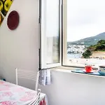 Bello, Comodo E Con Vista Mare.