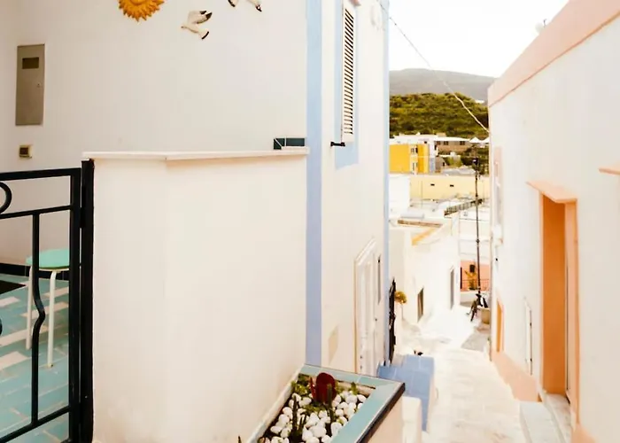 Lägenhet Bello, Comodo E Con Vista Mare. Ponza